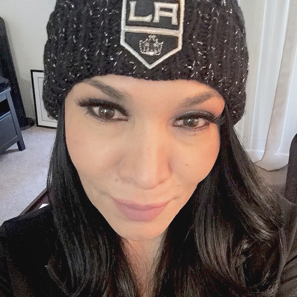 Meet your Posher, Annette